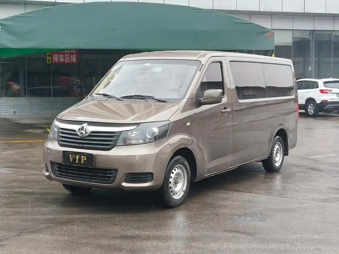 Changan Ruixing M90 2018 2.0L Comfort CNG Flat Top Hatchback 6-Seater 4G94S — миниатюра 3