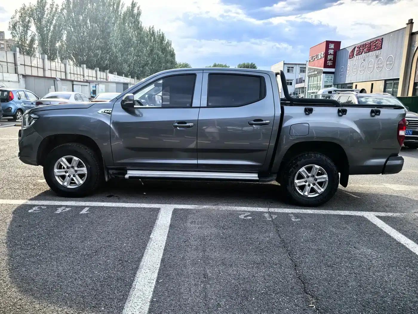 Maxus T60 2019 2.0T Gasoline Automatic Two-Wheel Drive High Chassis Elite Standard Box (National VI Emission Standard) — миниатюра 7