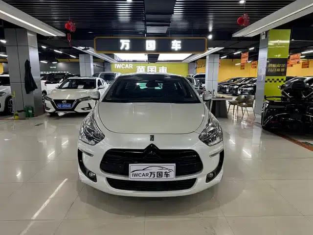 DS 5 2013 1.6T Elegant Edition THP160