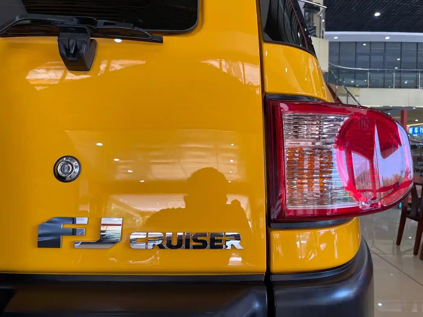 2019 FJ Cruiser 4.0L Automatic — миниатюра 7