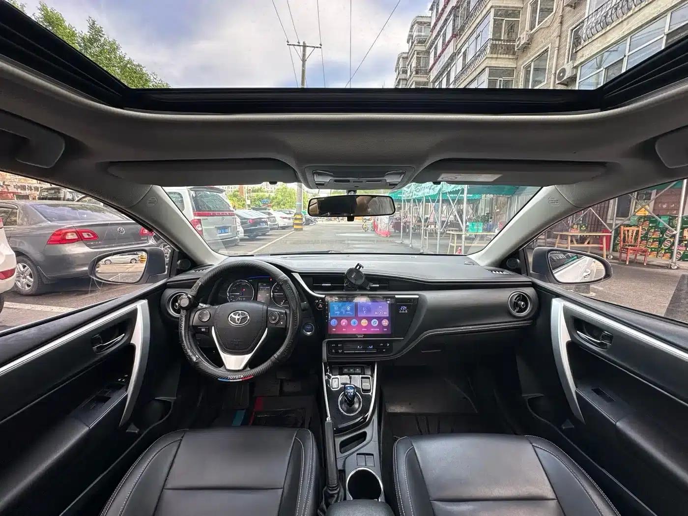 Corolla Hybrid E+ 2020 1.8L E-CVT Comfort Edition — миниатюра 7