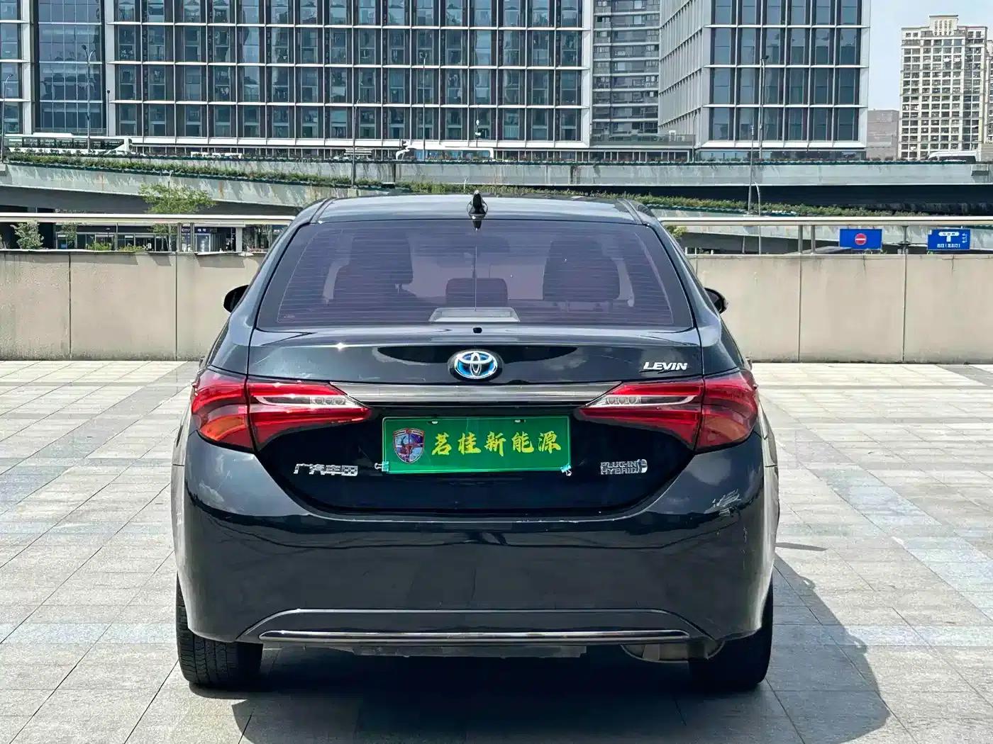 Levin Hybrid E+ 2019 1.8PH GS E-CVT Elite Edition — миниатюра 12