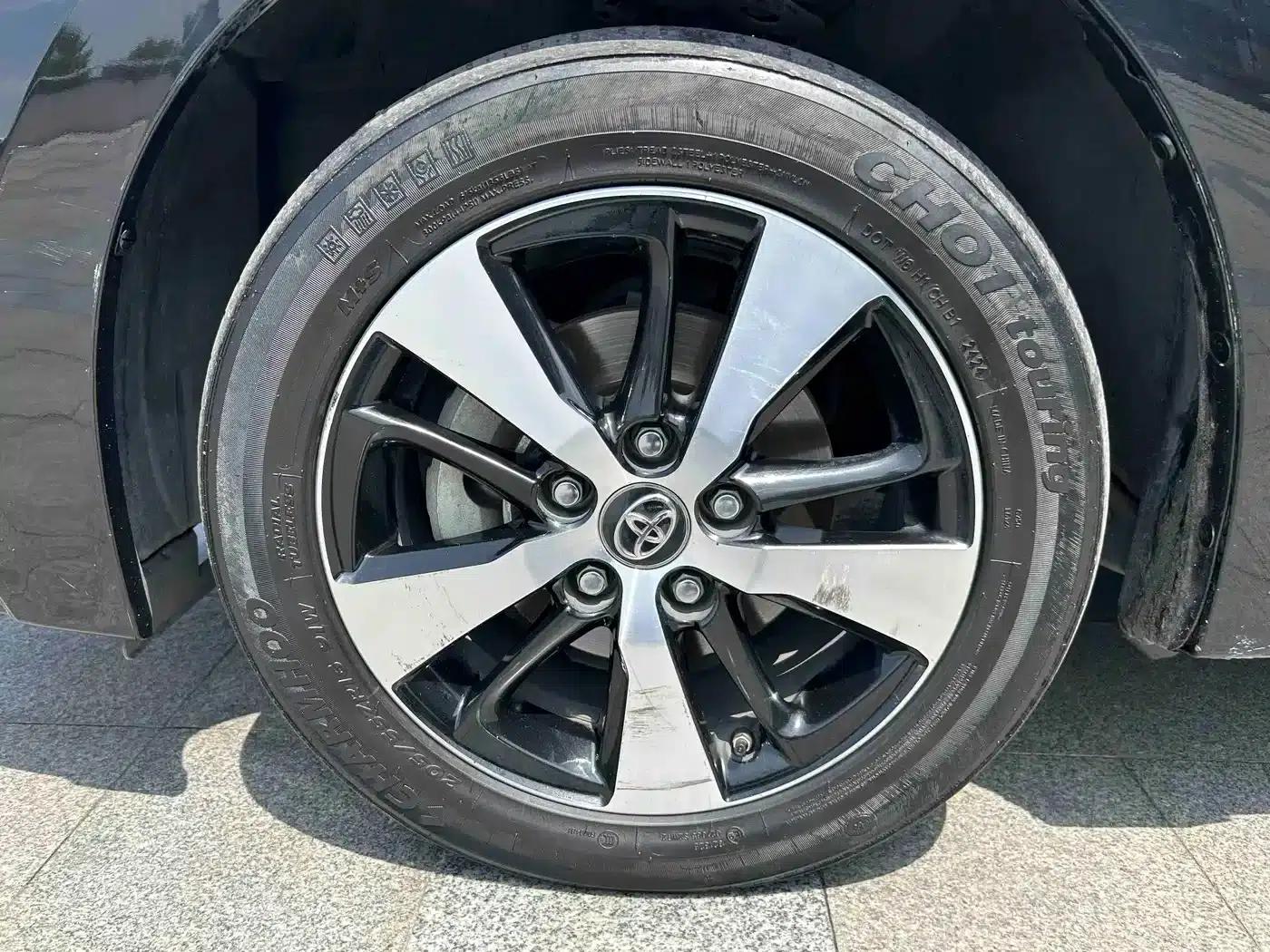 Levin Hybrid E+ 2019 1.8PH GS E-CVT Elite Edition — миниатюра 13
