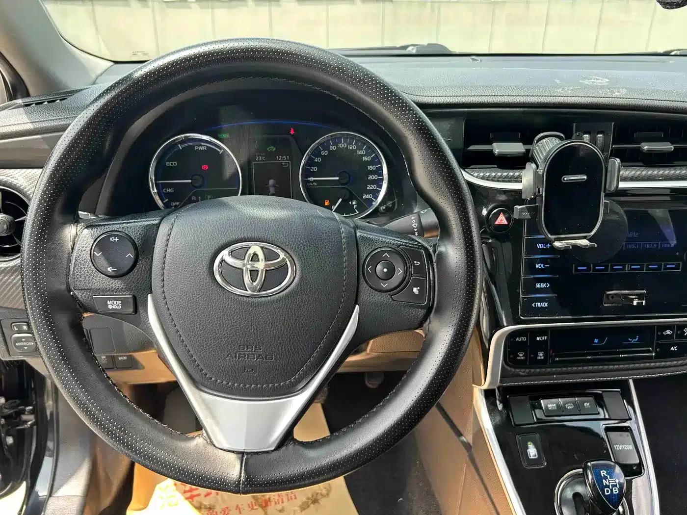 Levin Hybrid E+ 2019 1.8PH GS E-CVT Elite Edition — миниатюра 15