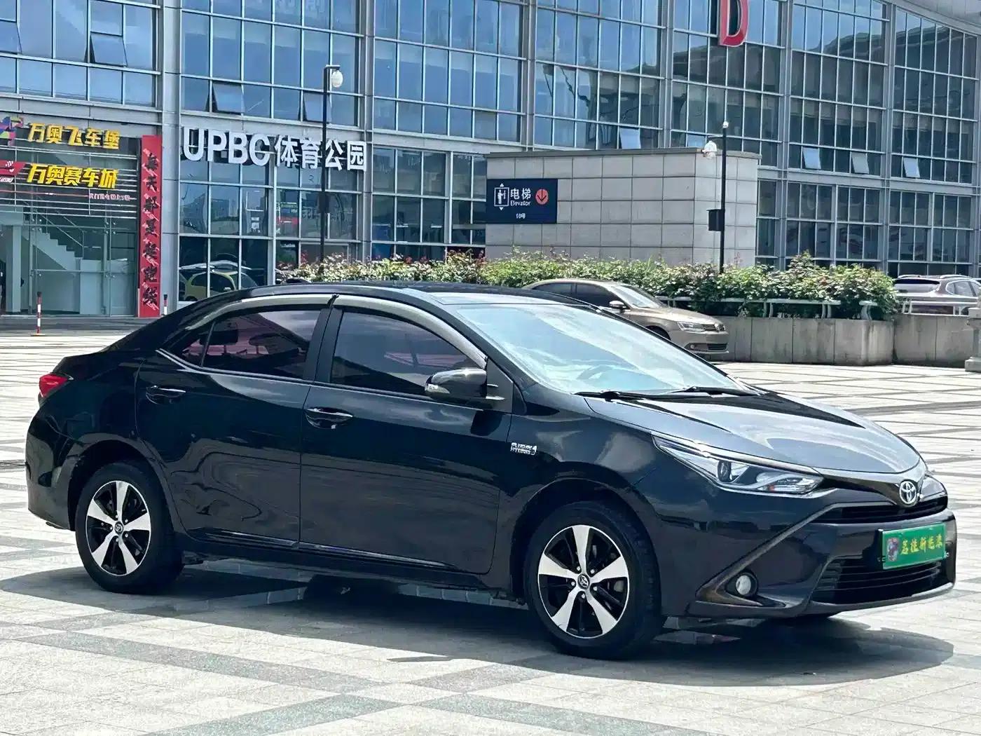 Levin Hybrid E+ 2019 1.8PH GS E-CVT Elite Edition — миниатюра 3