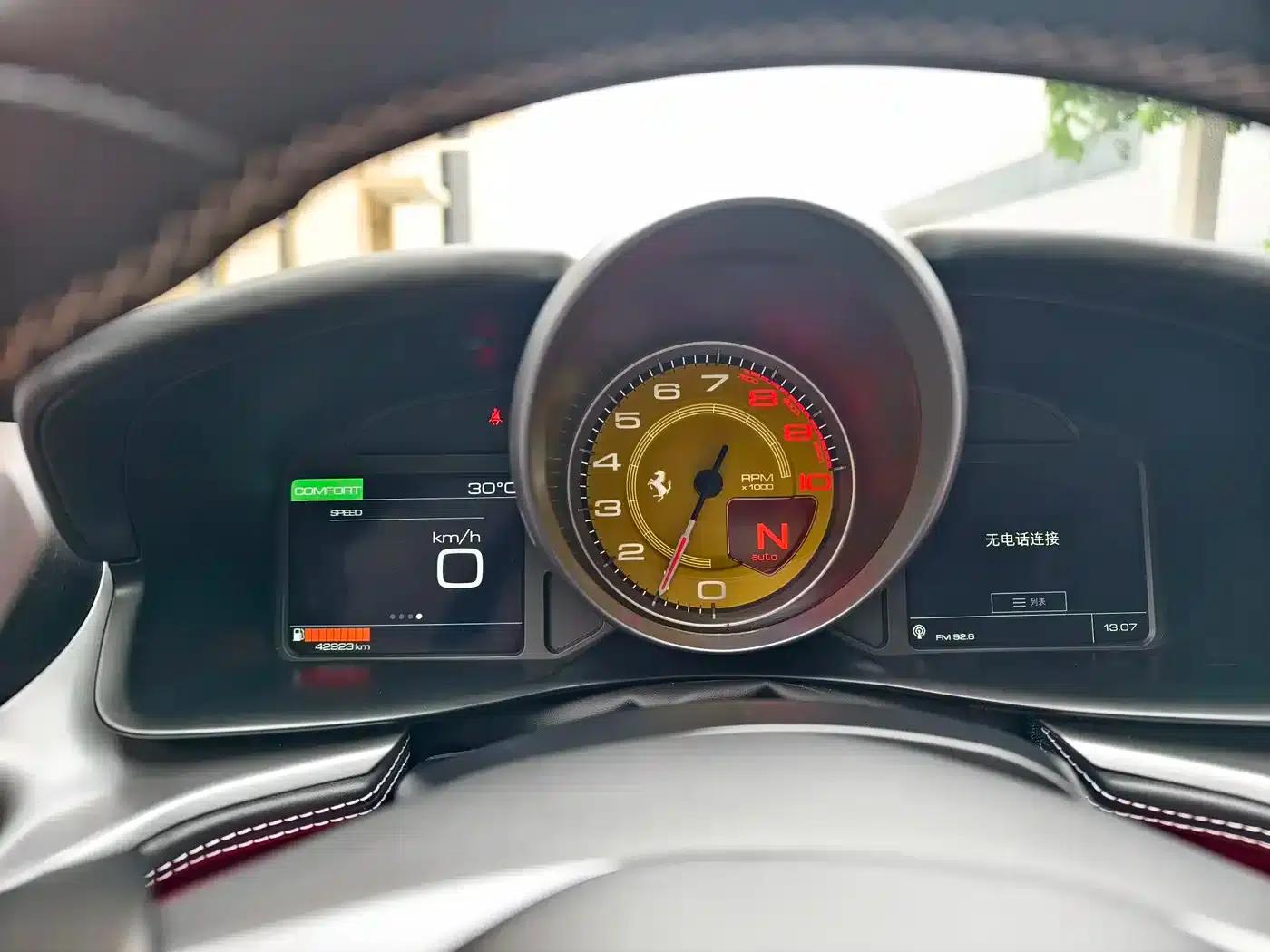 2017 GTC4Lusso 3.9T V8 — миниатюра 8