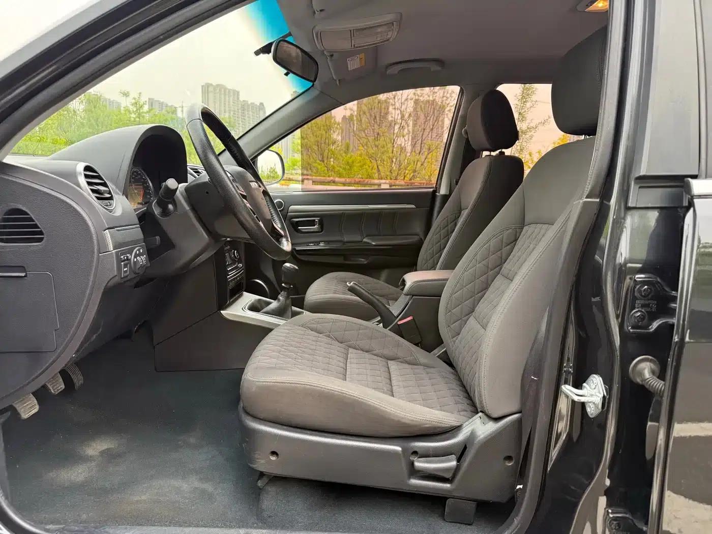 Haval H5 Classic 2018 Classic Edition 2.0T Manual 4WD Entry-level — миниатюра 4