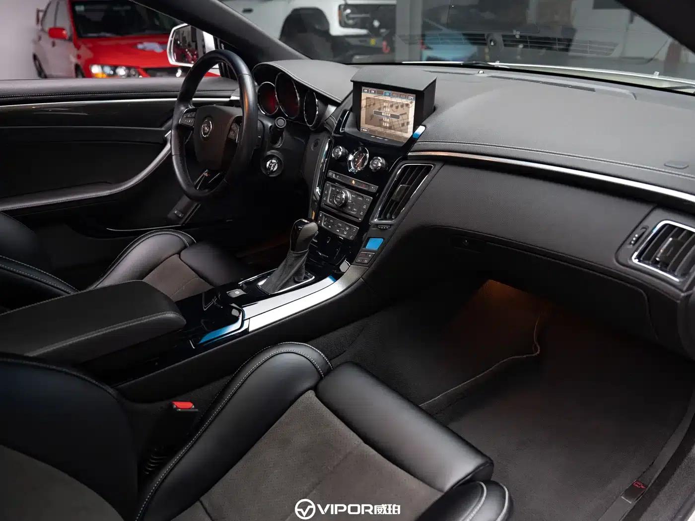 2012 Cadillac CTS (Imported) 6.2L CTS-V COUPE — миниатюра 11