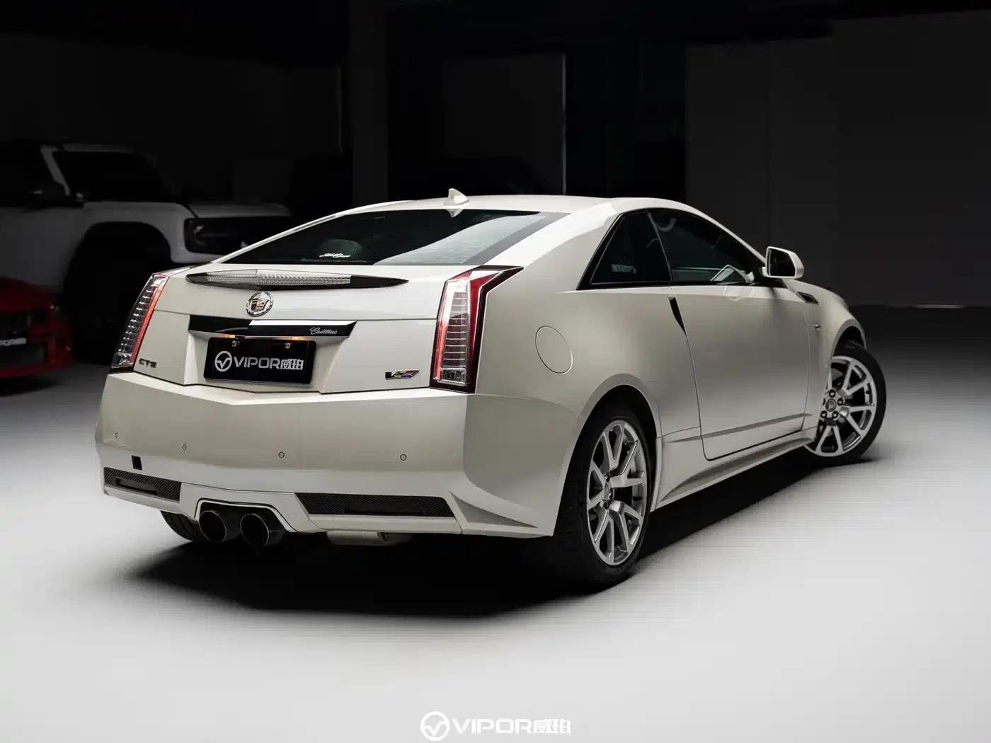 2012 Cadillac CTS (Imported) 6.2L CTS-V COUPE — миниатюра 4