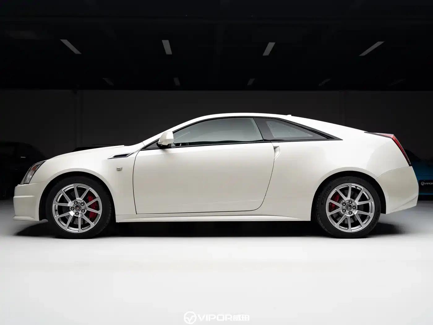 2012 Cadillac CTS (Imported) 6.2L CTS-V COUPE — миниатюра 5