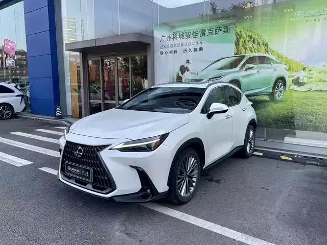 Lexus NX PHEV 2022 400h+ Premium Edition