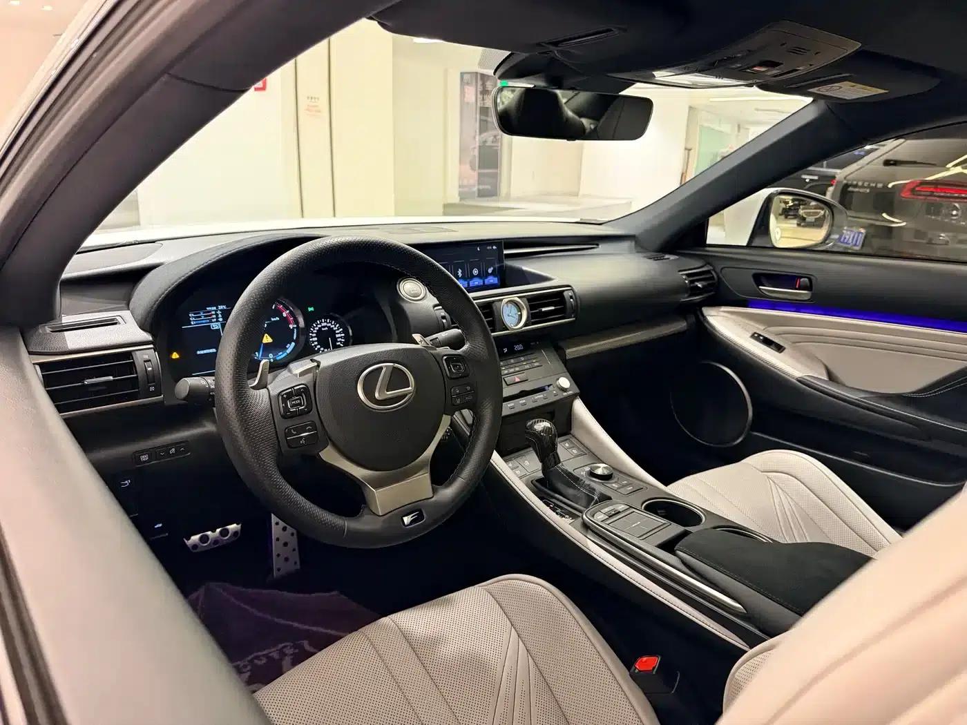 Lexus RC F 2015 F 5.0L Pinnacle Edition — миниатюра 6
