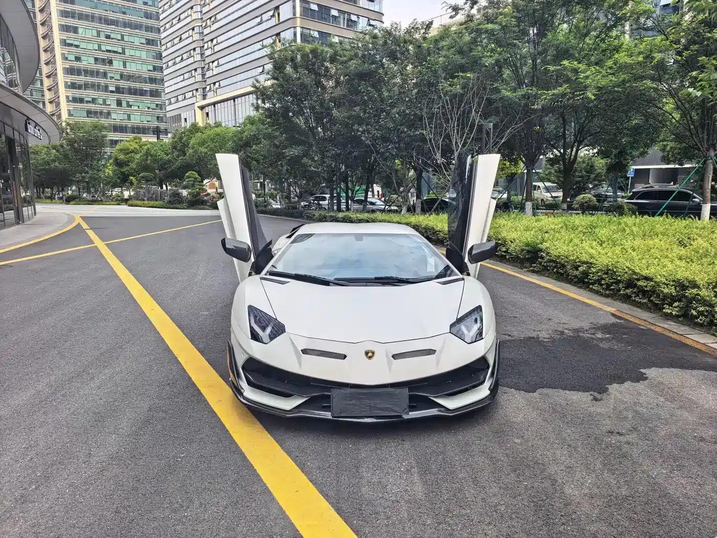 2011 Aventador LP 700-4 — миниатюра 2