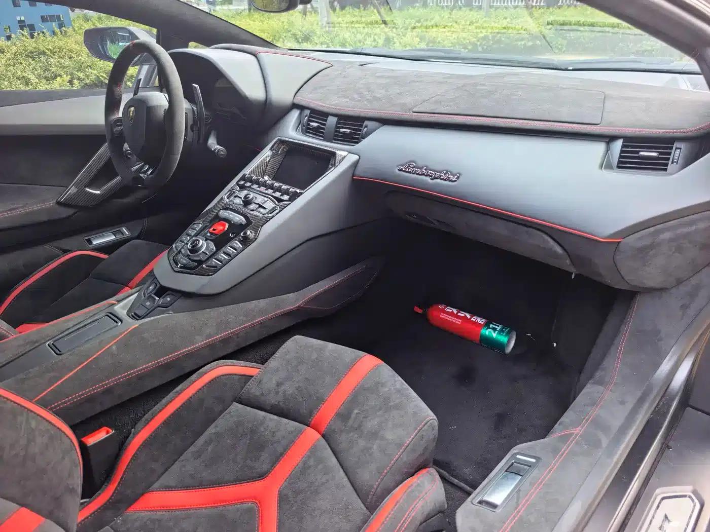 2011 Aventador LP 700-4 — миниатюра 11