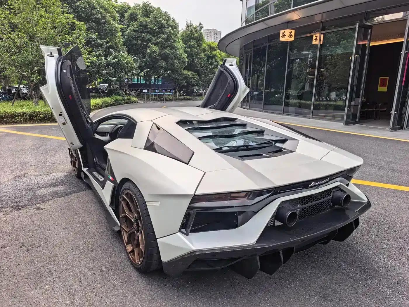 2011 Aventador LP 700-4 — миниатюра 12