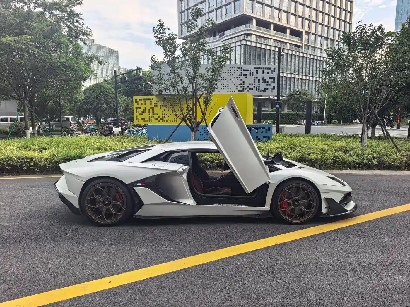 2011 Aventador LP 700-4 — миниатюра 15