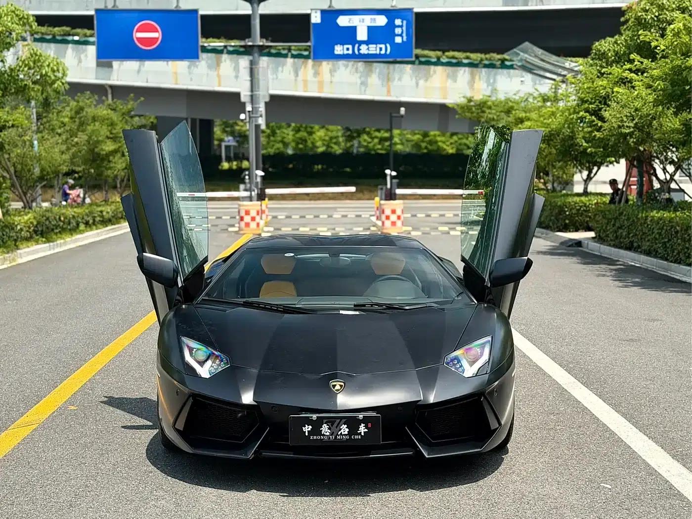 2011 Aventador LP 700-4 — миниатюра 2
