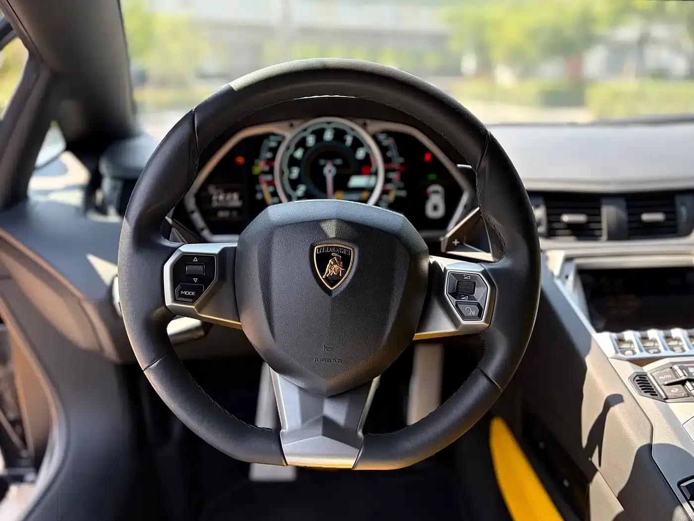 2011 Aventador LP 700-4 — миниатюра 9