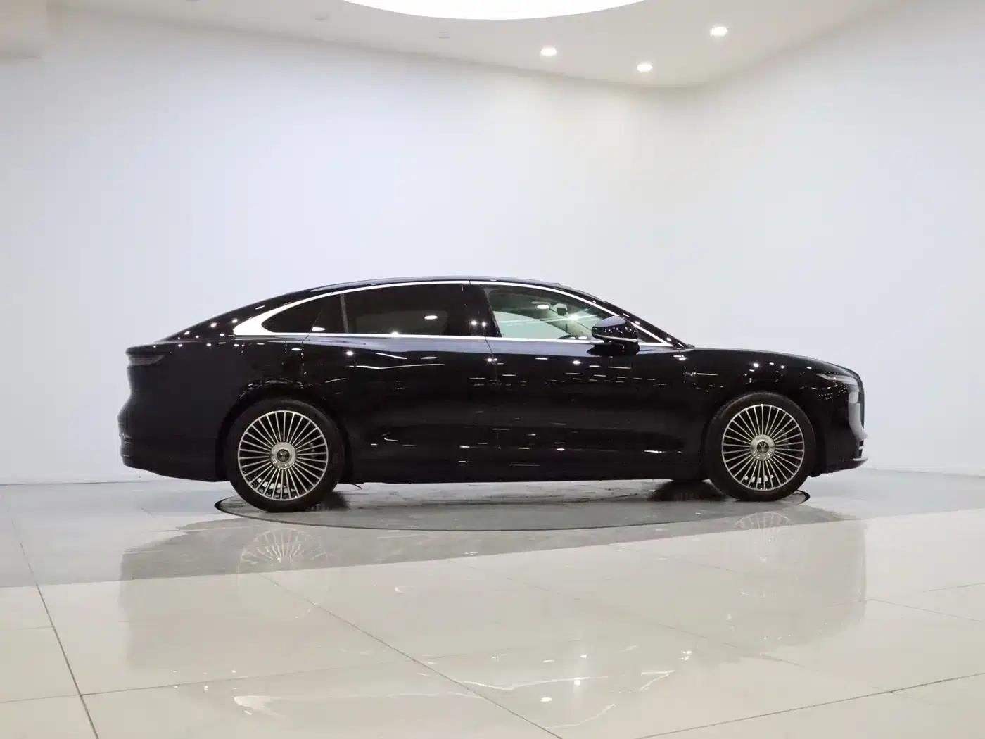 Voyah Chase Light L 2026 All-Wheel Drive Ultra — миниатюра 7