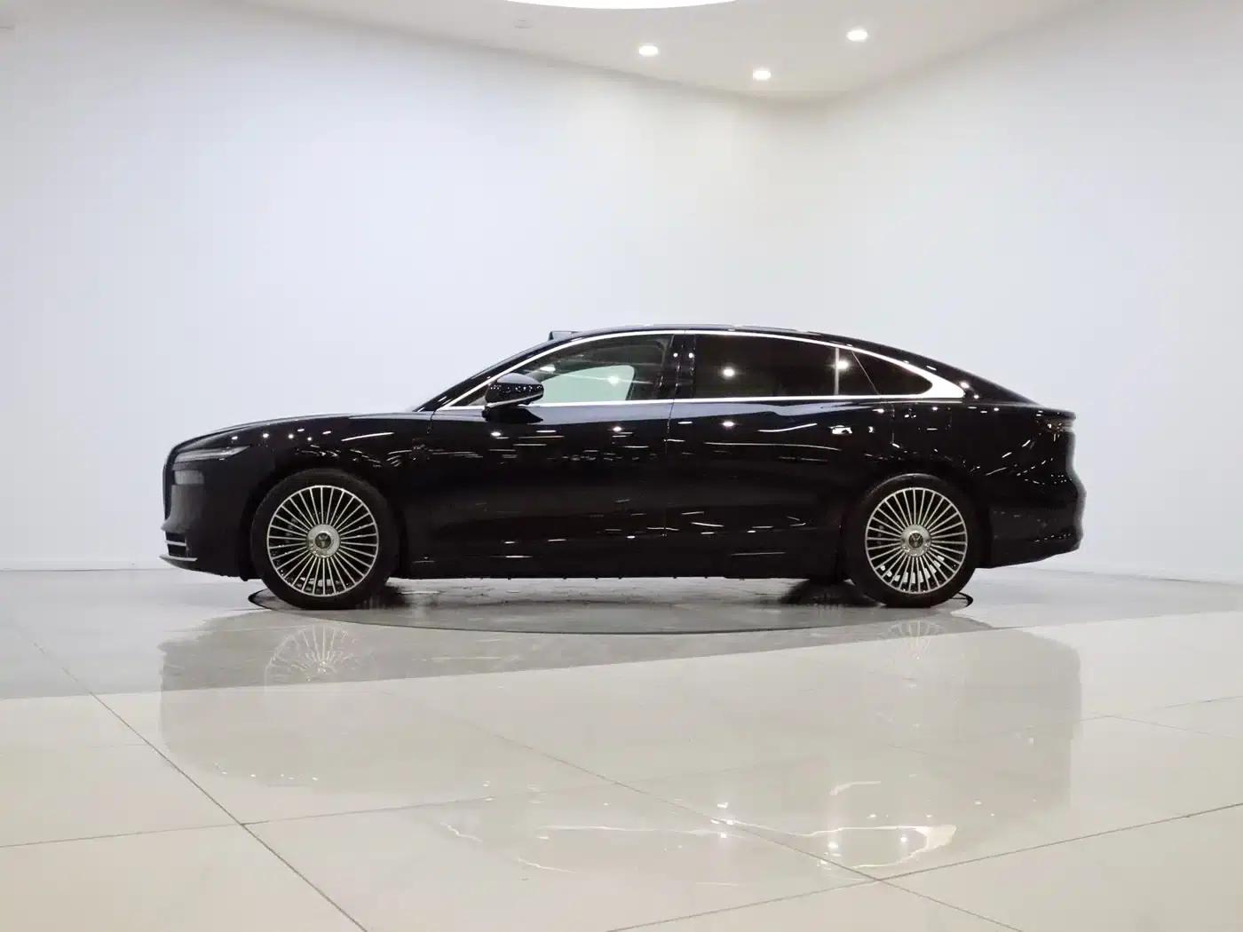 Voyah Chase Light L 2026 All-Wheel Drive Ultra — миниатюра 8