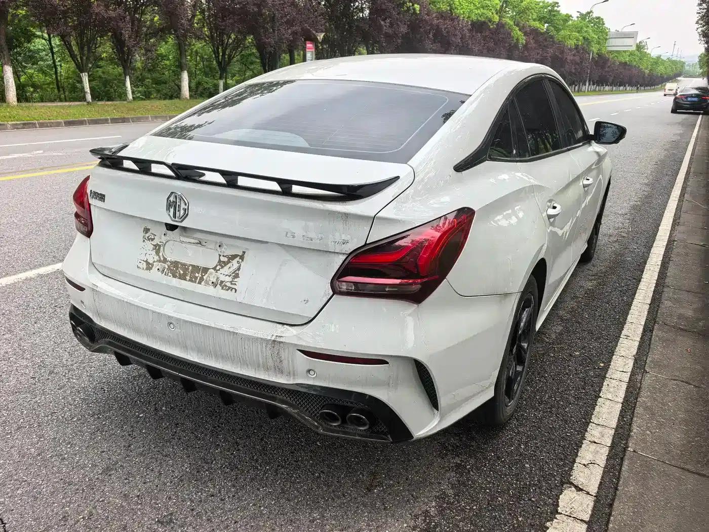 MG5 Scorpio 2022 1.5T Luxury Edition — миниатюра 4