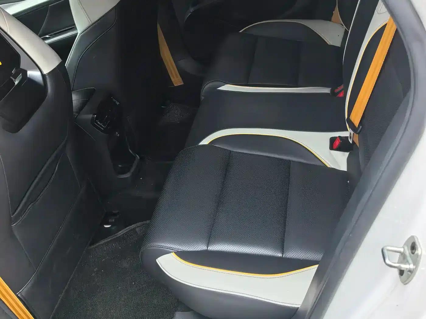 MG5 Scorpio 2022 1.5T Luxury Edition — миниатюра 9