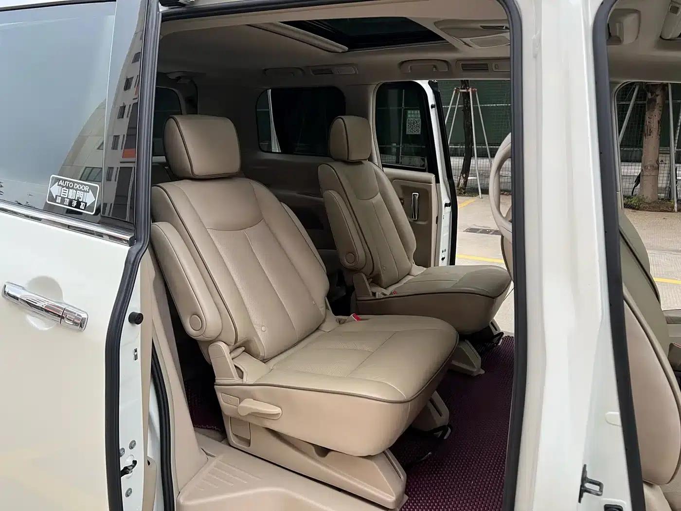 Quest 2013 3.5L SL — миниатюра 11