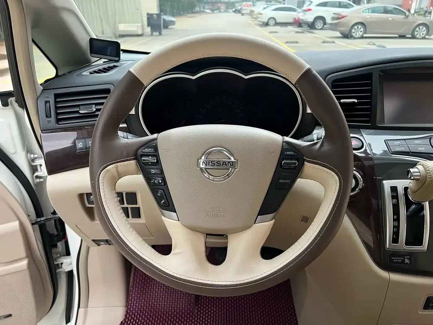 Quest 2013 3.5L SL — миниатюра 12