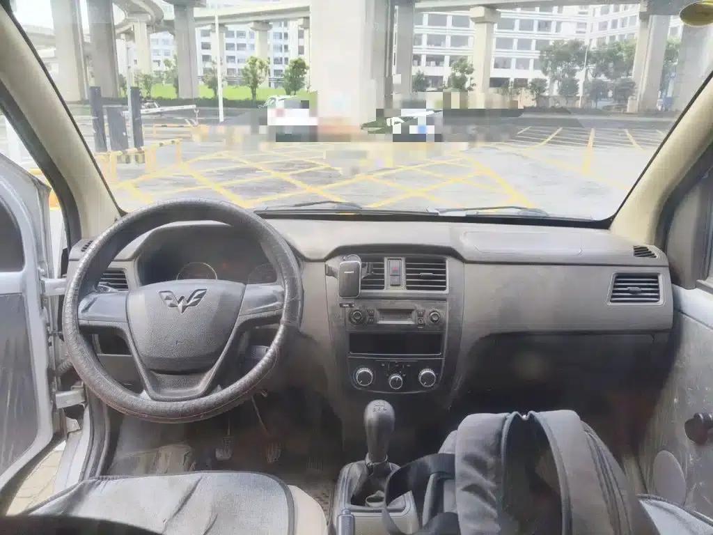 Wuling Rongguang S 2023 1.5L Basic 2-Seater with Closed Windows — миниатюра 13