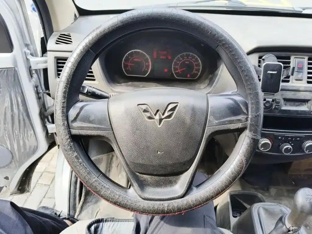 Wuling Rongguang S 2023 1.5L Basic 2-Seater with Closed Windows — миниатюра 3