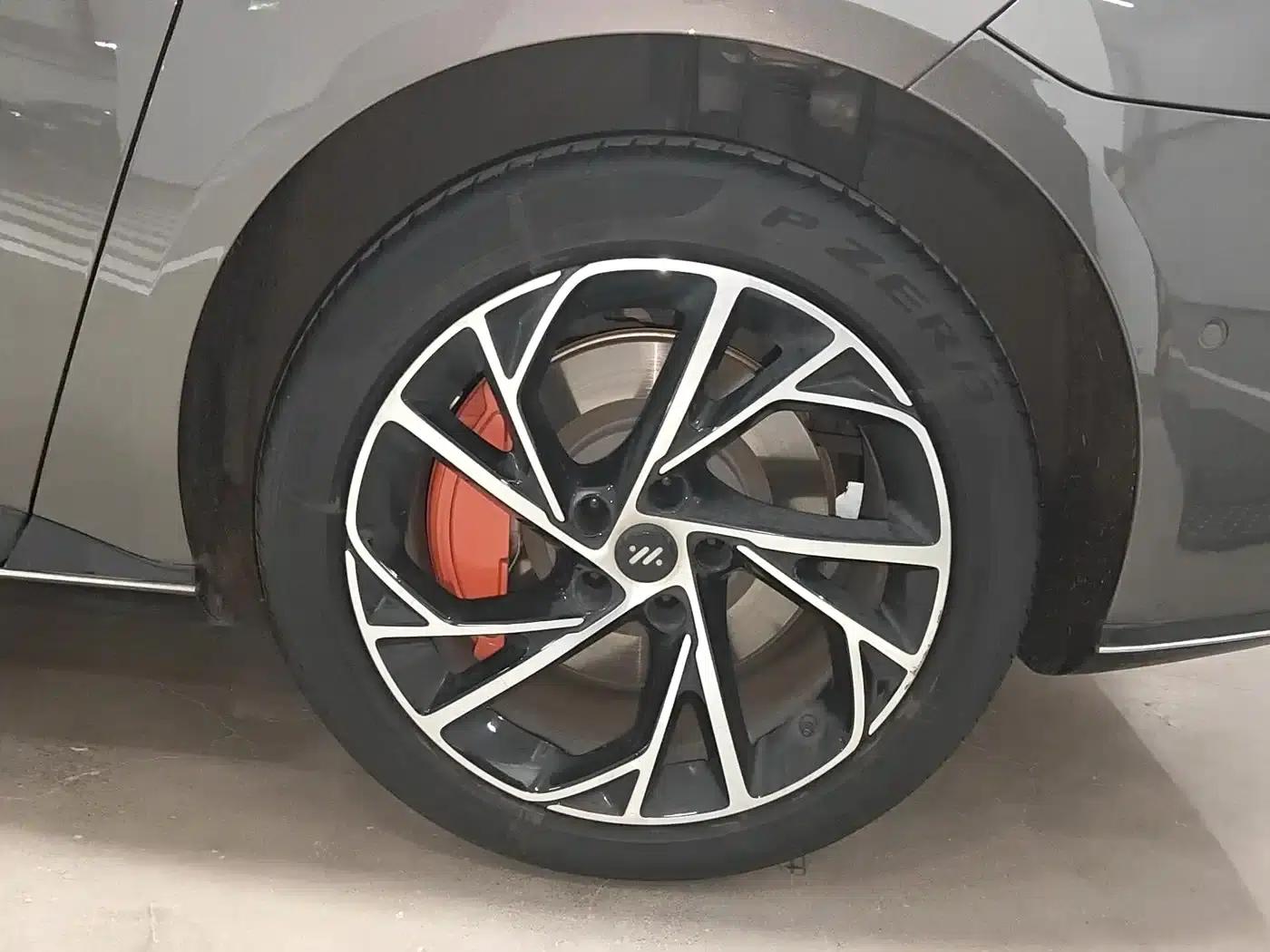 Zhiji L7 2022 Dynamic — миниатюра 16