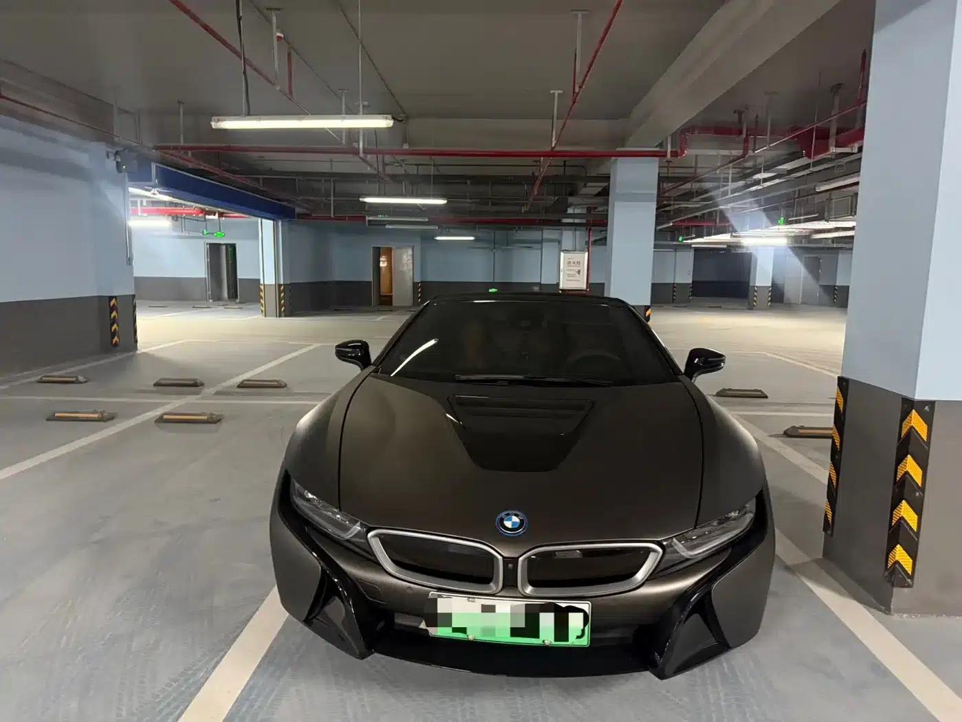 BMW i8 2019 Convertible — миниатюра 2