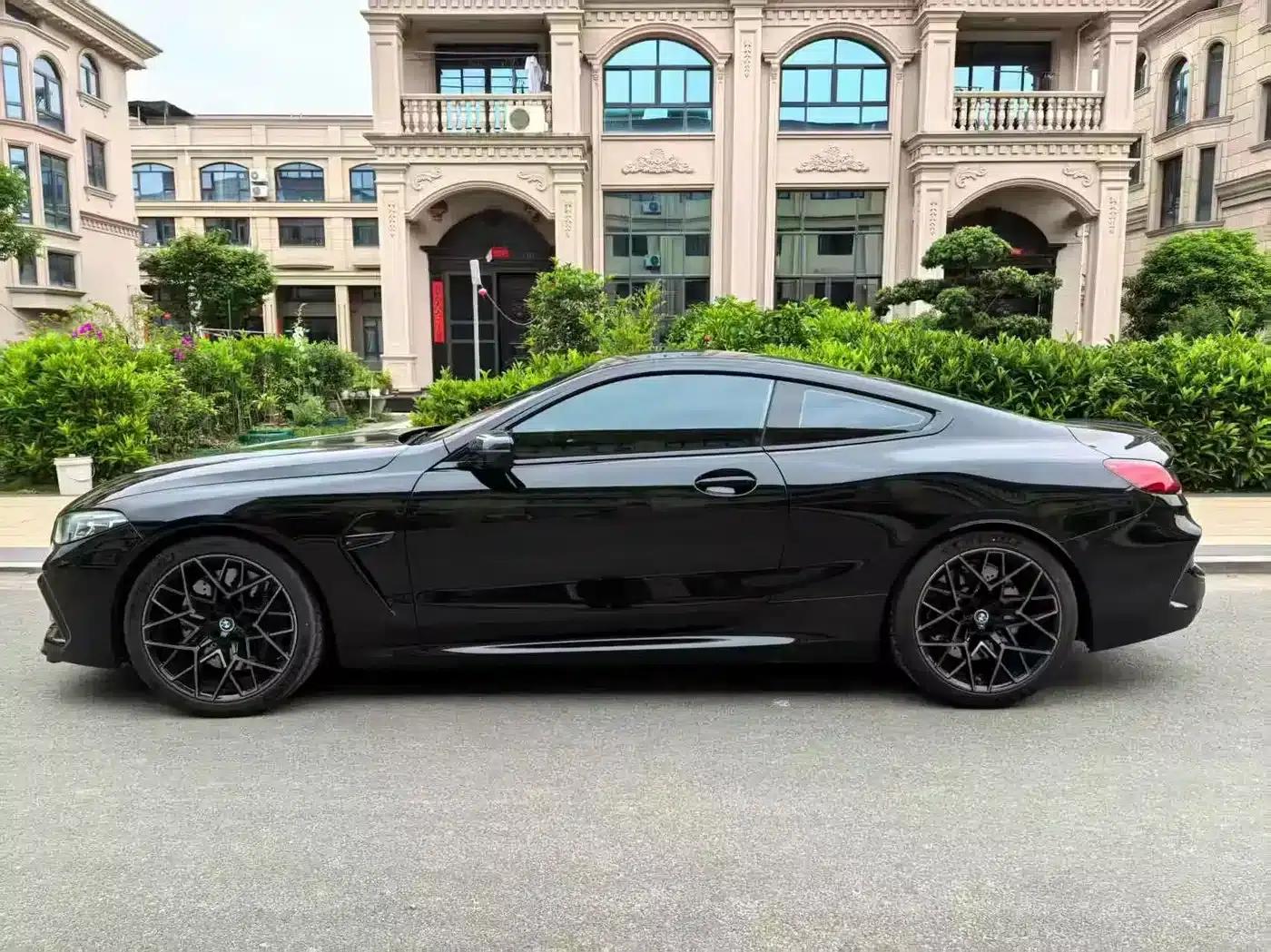 2022 BMW M8 Coupe Competition — миниатюра 4