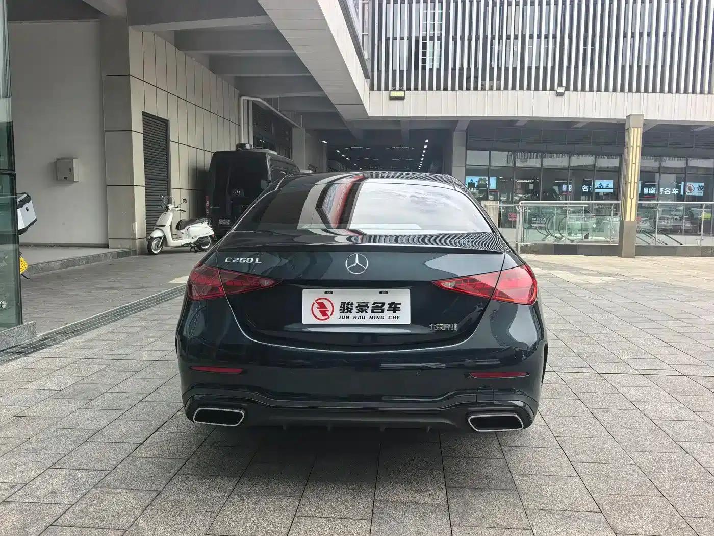 Mercedes-Benz C-Class 2023 Facelift C 260 L Sport Night Edition — миниатюра 17