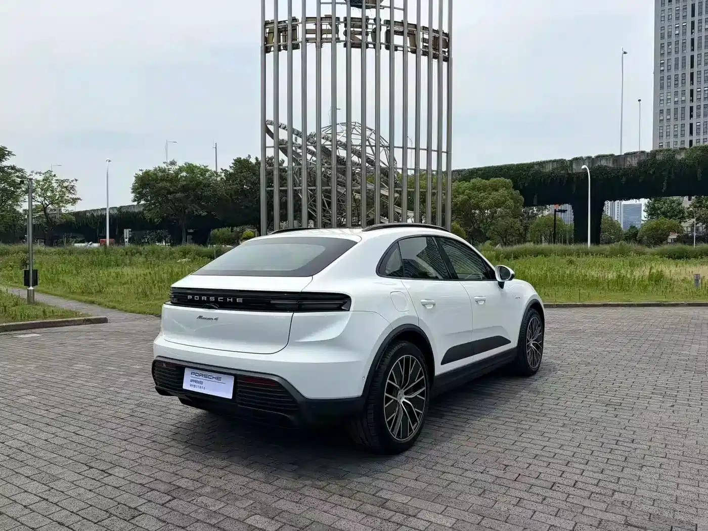 Macan 4 New Energy — миниатюра 7