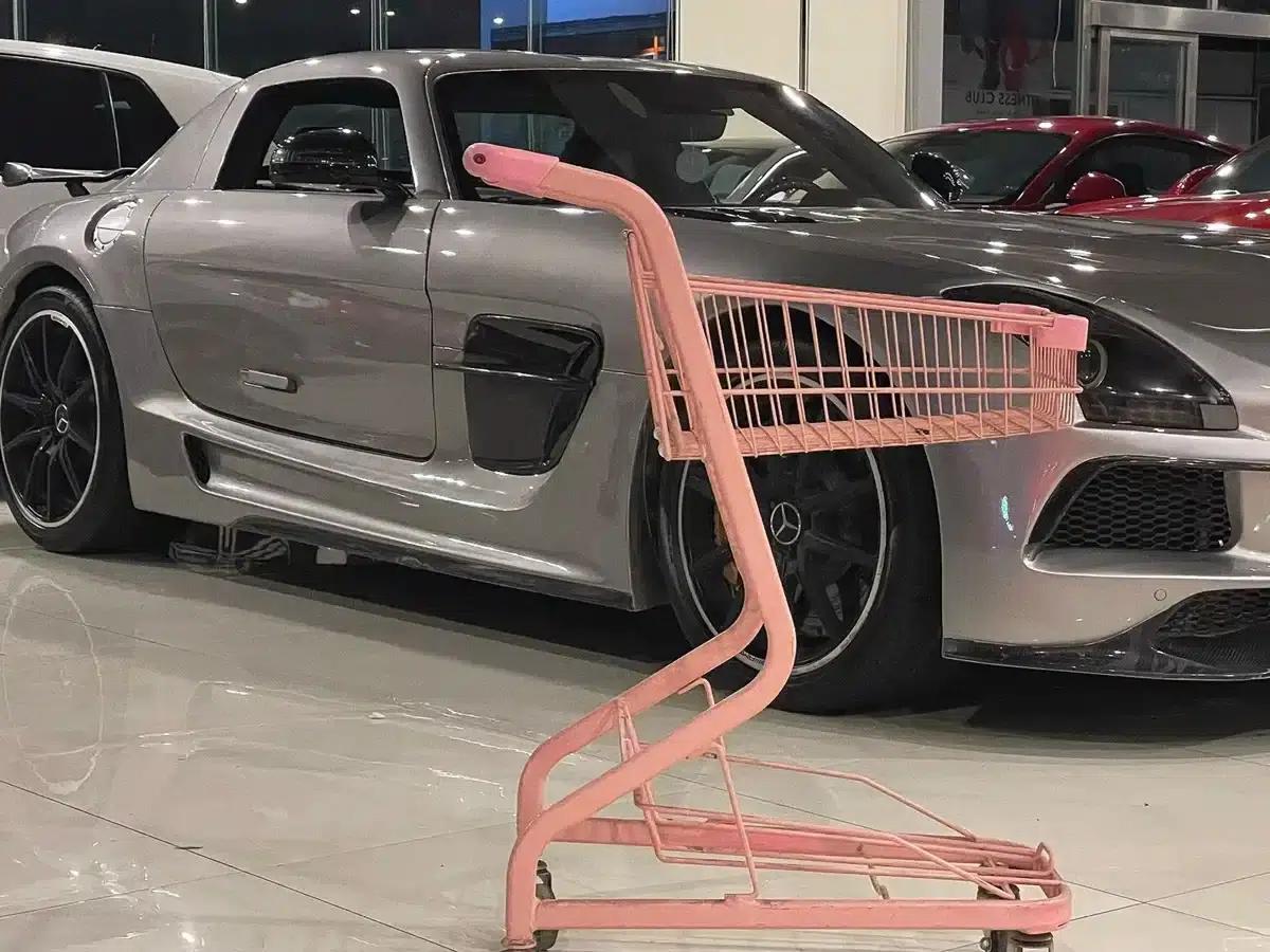 2011 Mercedes-Benz SLS AMG — миниатюра 4