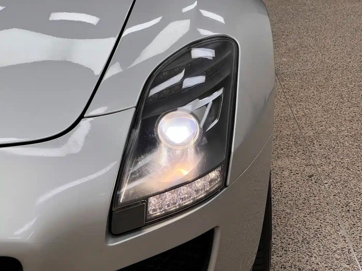 2011 Mercedes-Benz SLS AMG — миниатюра 16