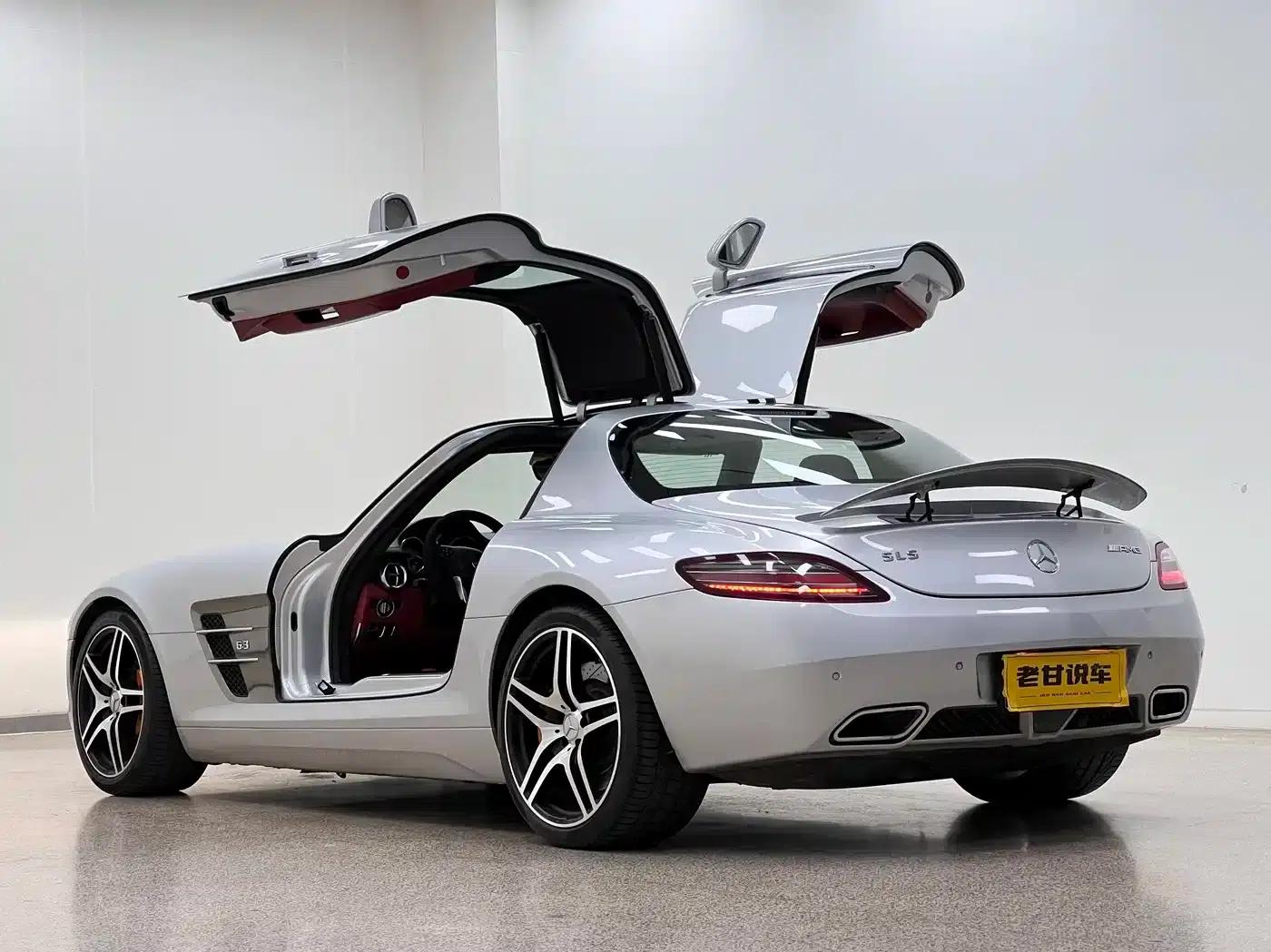 2011 Mercedes-Benz SLS AMG — миниатюра 5
