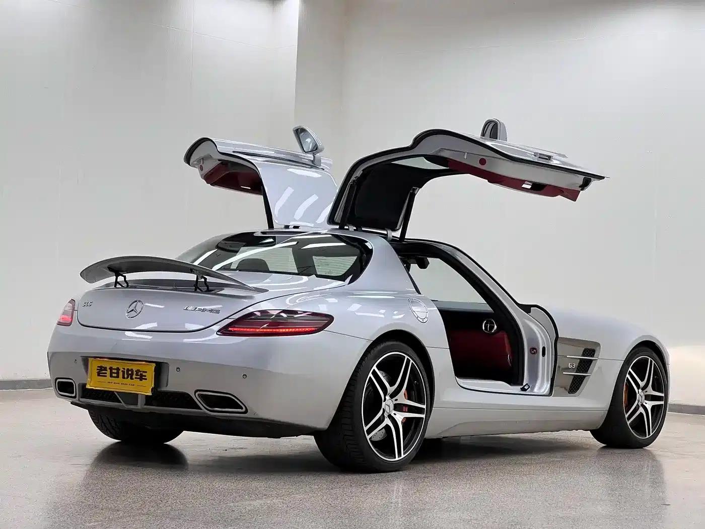 2011 Mercedes-Benz SLS AMG — миниатюра 6