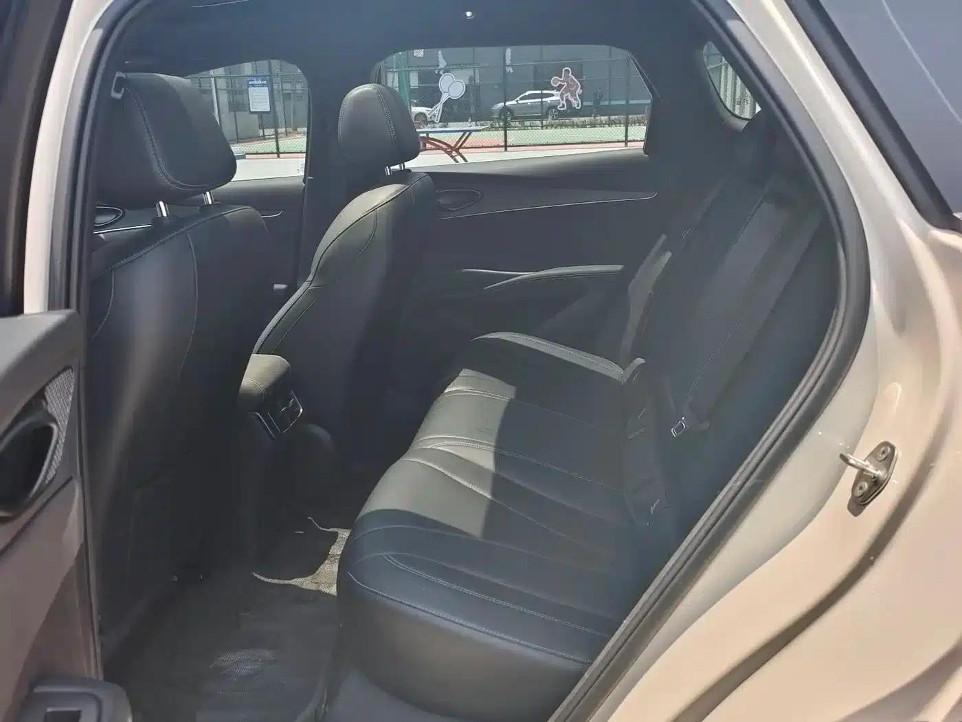 Seal 06 DM-i Touring Edition 2025 DM-i 150KM Premium Model — миниатюра 4