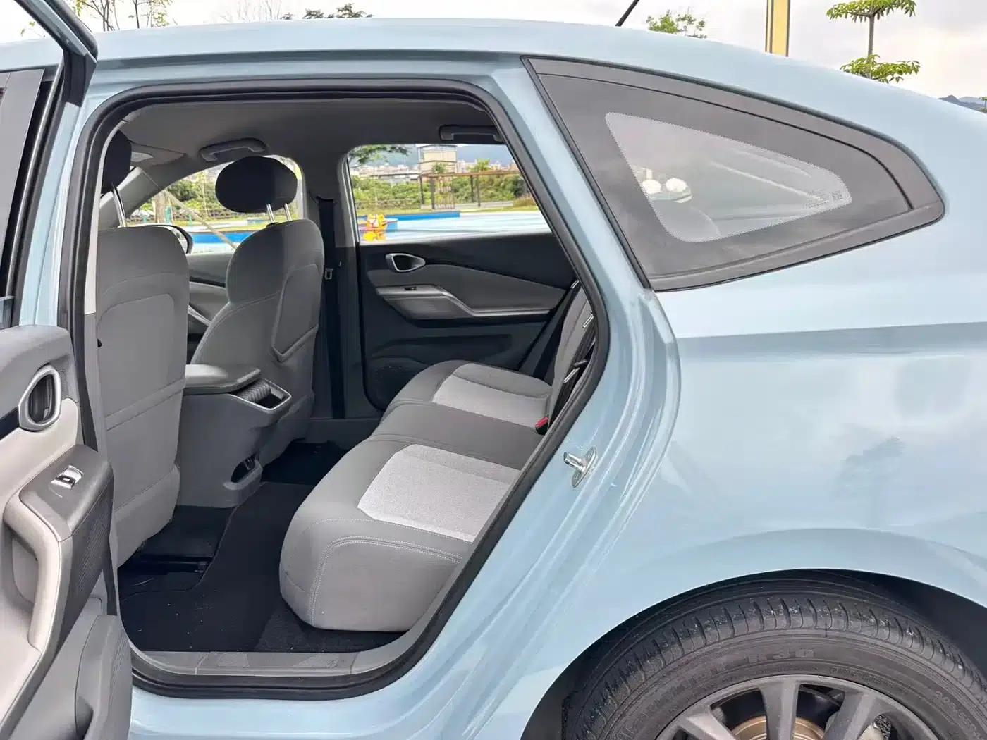 Baojun RC-5 2020 1.5L CVT Smart Elite Edition — миниатюра 9