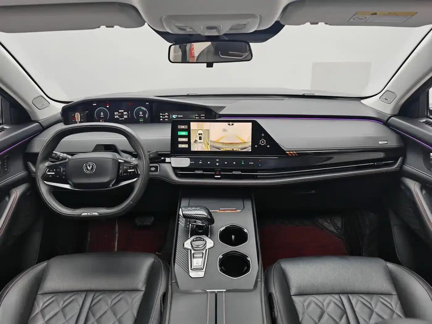 Changan UNI-K Smart Electric iDD 2022 Blue Whale iDD 130km 1.5T Premium Edition — миниатюра 15