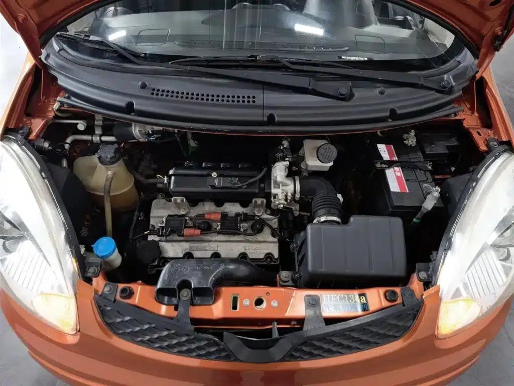 Benben MINI 2012 1.0L Manual Family Edition (National V Emission Standard) — миниатюра 6