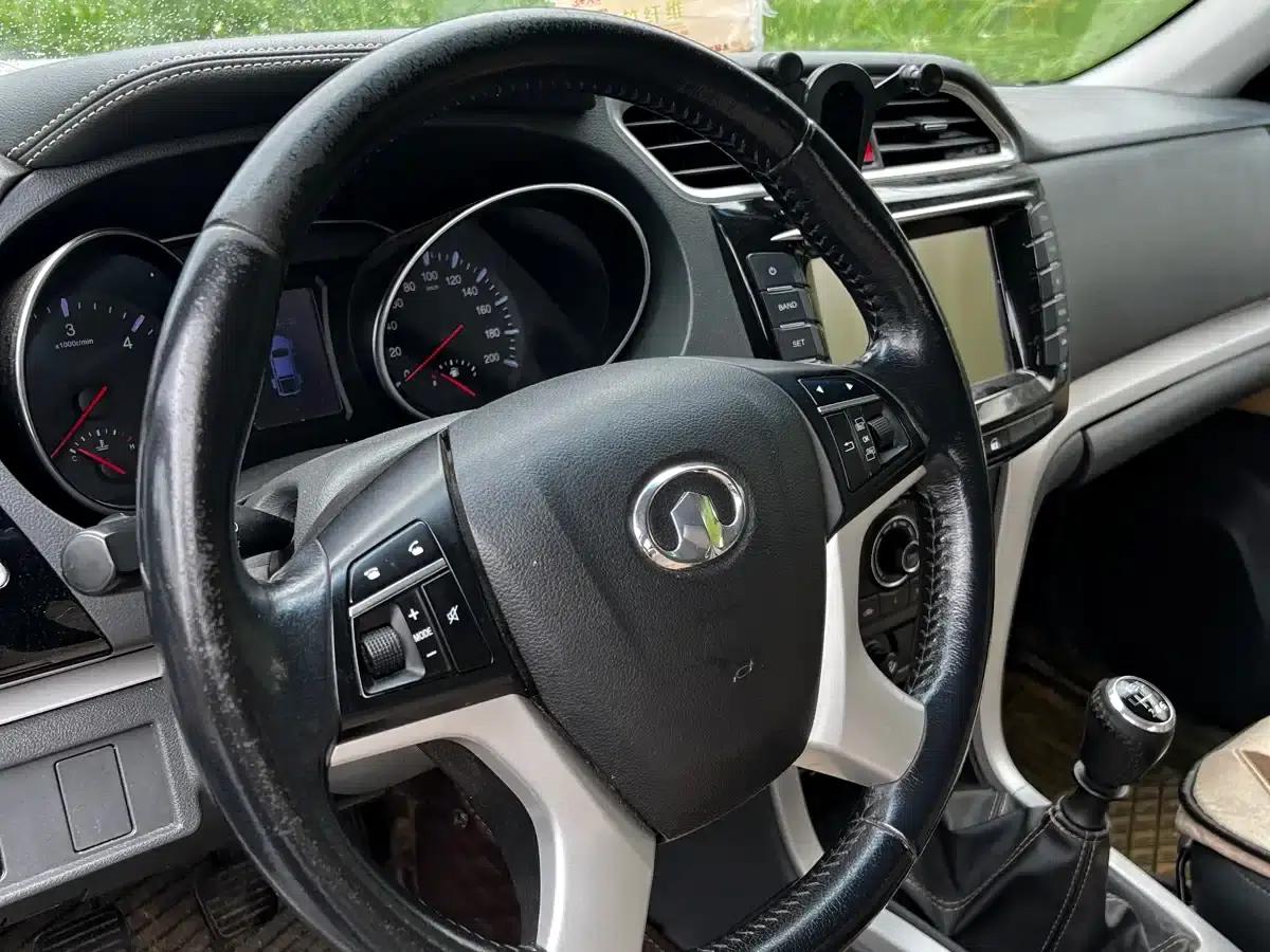 Wingle 6 2014 2.0T 2WD Elite 4D20B — миниатюра 12