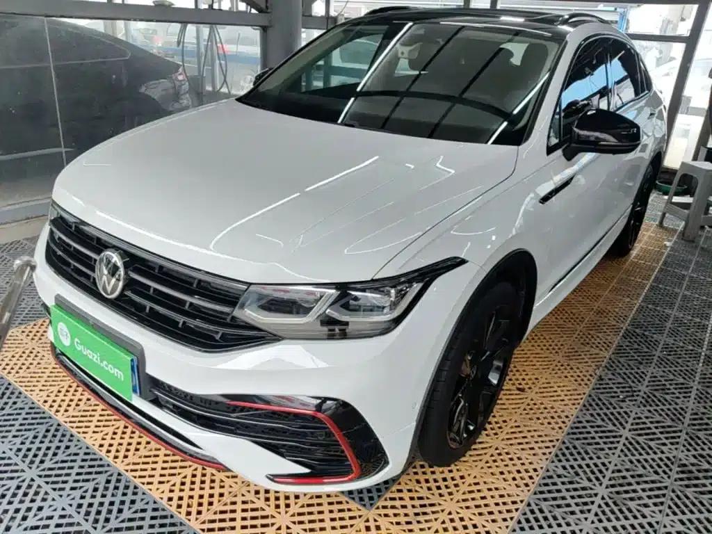 Tiguan X 2022 330TSI 2WD Premium Flagship Edition — миниатюра 2