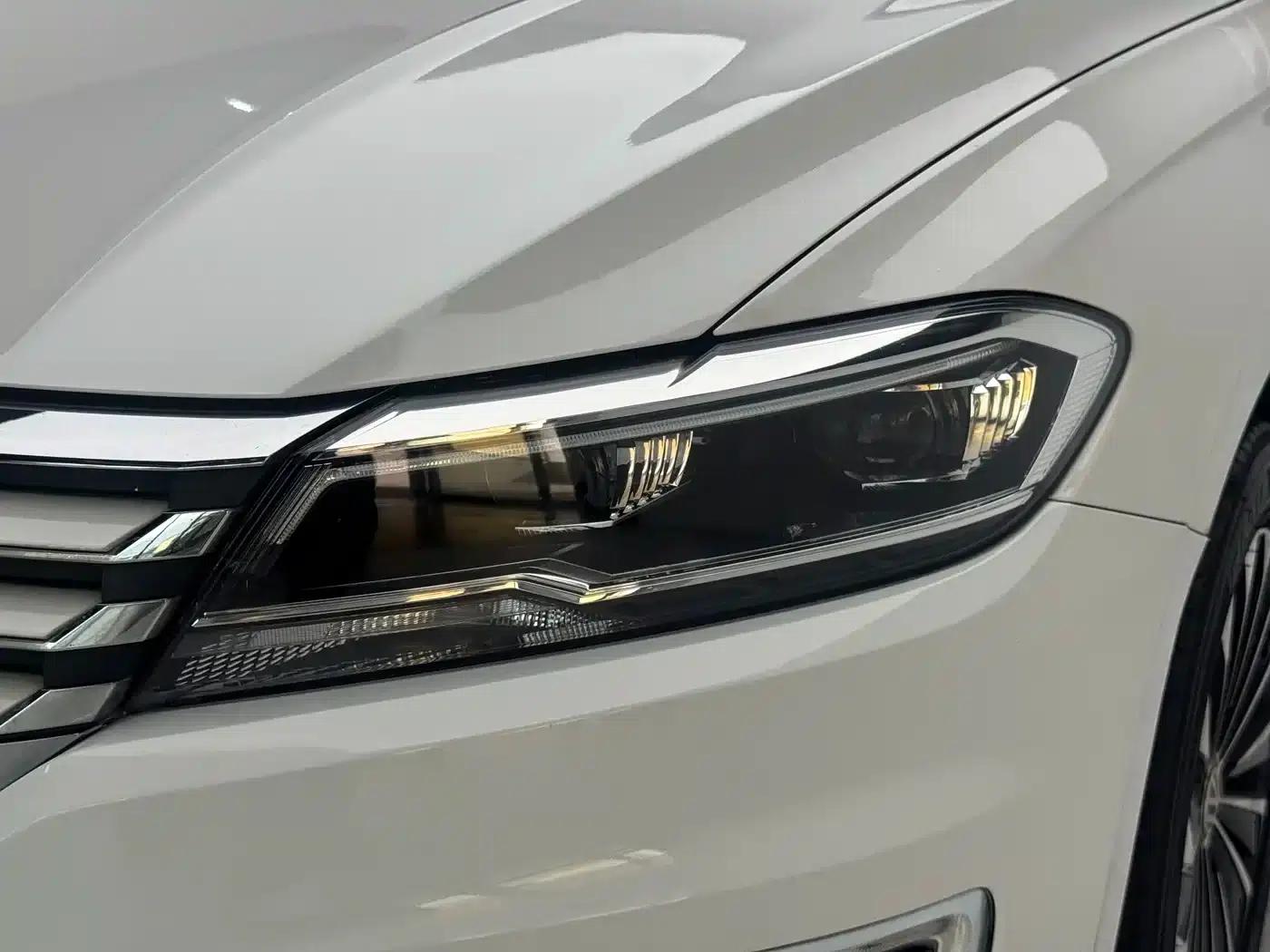 2019 Volkswagen Lavida EV Premium Edition — миниатюра 14