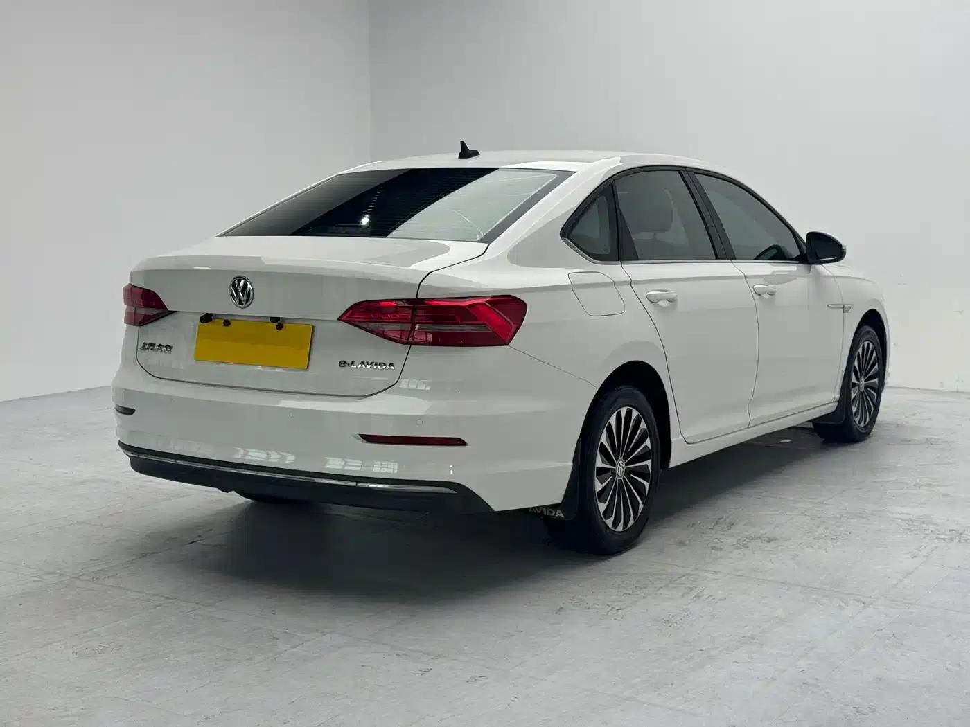2019 Volkswagen Lavida EV Premium Edition — миниатюра 17