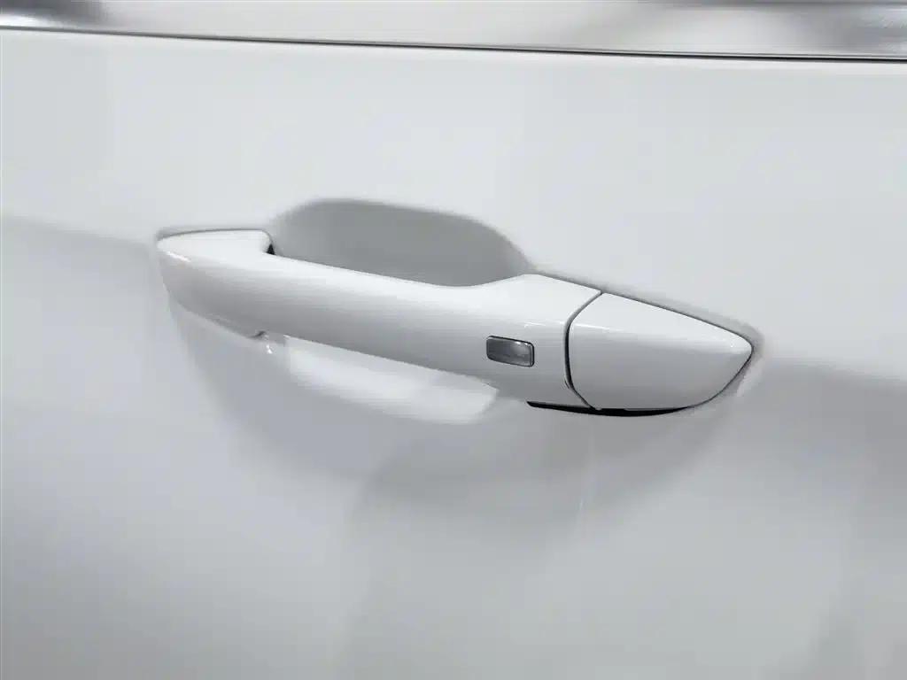 Maxus D60 2019 1.3T Manual Enjoy Edition 5-seater — миниатюра 18