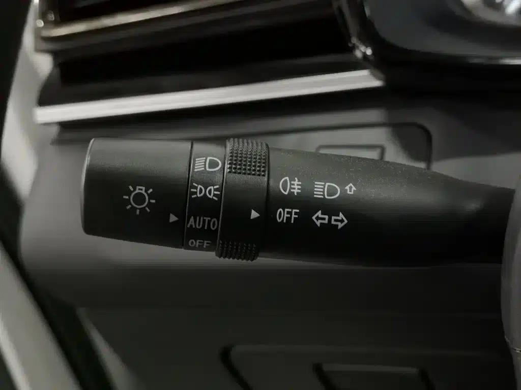 Maxus D60 2019 1.3T Manual Enjoy Edition 5-seater — миниатюра 21