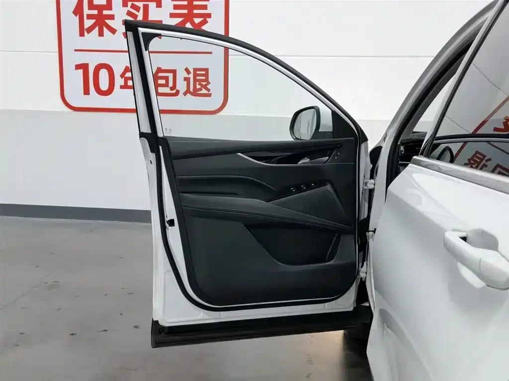 Maxus D60 2019 1.3T Manual Enjoy Edition 5-seater — миниатюра 8